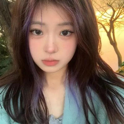 鸟姐妹的反差生活第三季封面